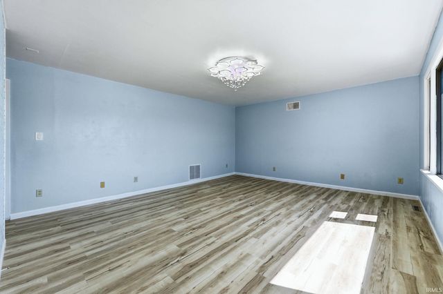 3007 E Tillman Road, Fort Wayne, IN 46816