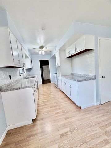 3007 E Tillman Road, Fort Wayne, IN 46816