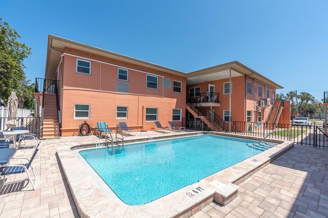 121 46TH AVENUE 1G, St Pete Beach, FL 33706