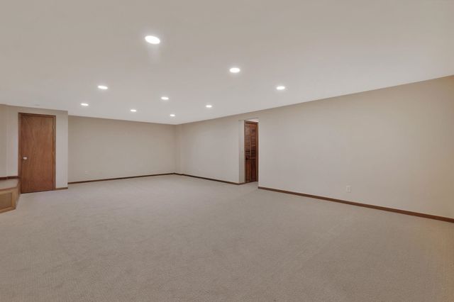 11540 W Hardtner Ave, Wichita, KS 67212