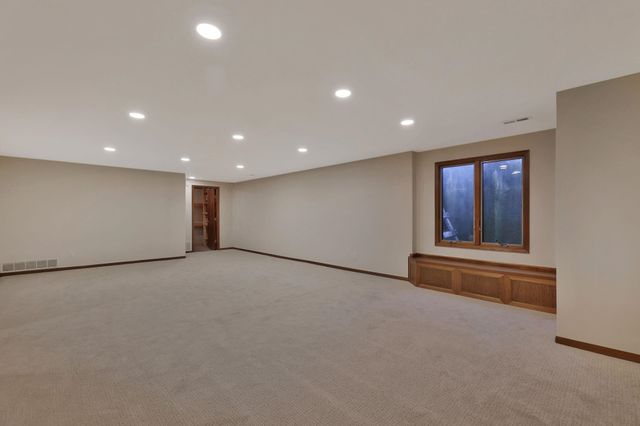 11540 W Hardtner Ave, Wichita, KS 67212