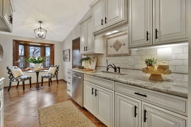 11540 W Hardtner Ave, Wichita, KS 67212