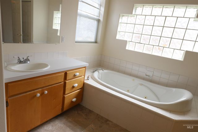 1368 Stoneybrook Circle, Twin Falls, ID 83301