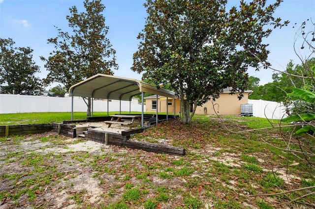 783 CHESTNUT AVENUE, Orange City, FL 32763