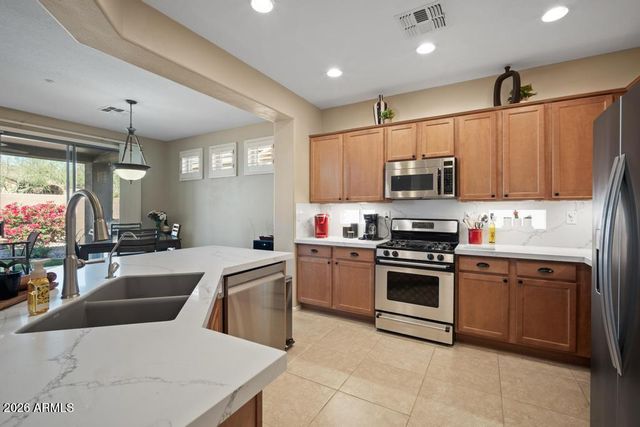 1922 W WHITMAN Court, Anthem, AZ 85086