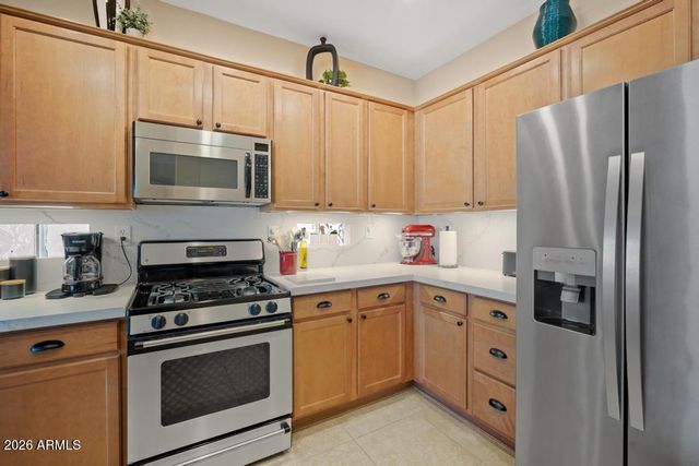 1922 W WHITMAN Court, Anthem, AZ 85086