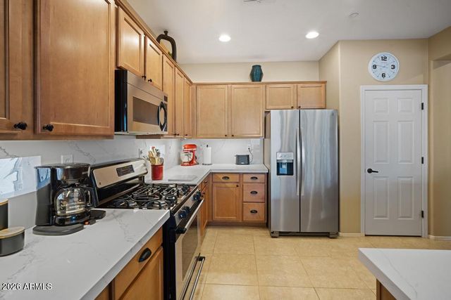 1922 W WHITMAN Court, Anthem, AZ 85086