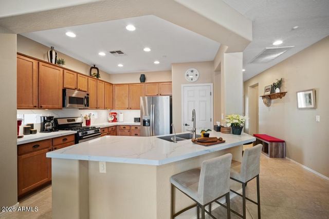 1922 W WHITMAN Court, Anthem, AZ 85086