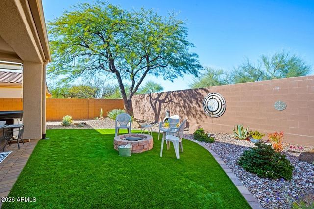 1922 W WHITMAN Court, Anthem, AZ 85086