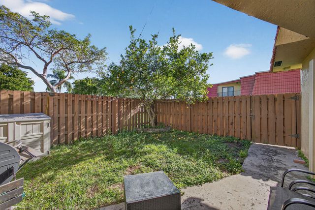 8164 Thames Boulevard C, Boca Raton, FL 33433