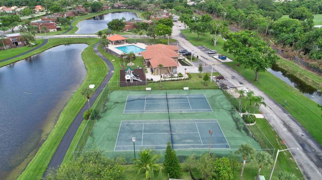 8164 Thames Boulevard C, Boca Raton, FL 33433