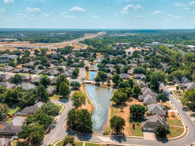 204 Ainsley Court, Edmond, OK 73034