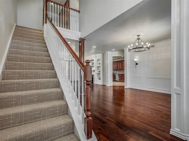 204 Ainsley Court, Edmond, OK 73034