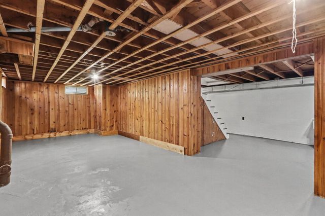 1728 Texel Drive, Kalamazoo Twp, MI 49004