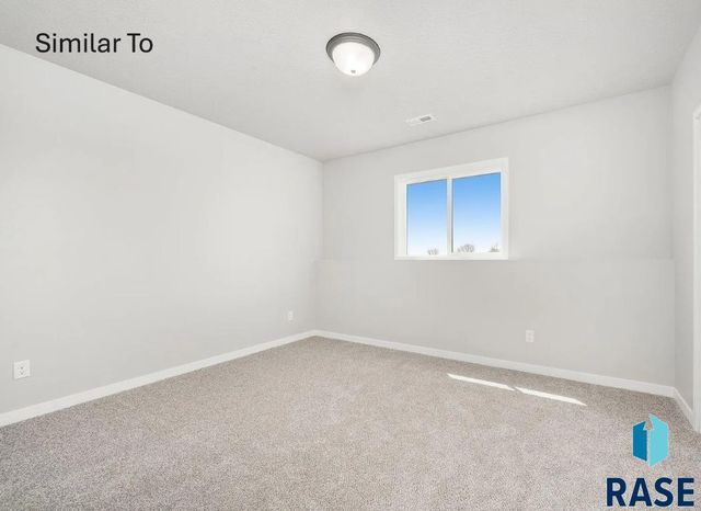 807 Estate St Street, Harrisburg, SD 57032