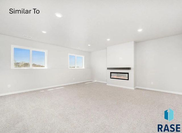 807 Estate St Street, Harrisburg, SD 57032