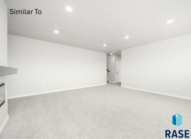 807 Estate St Street, Harrisburg, SD 57032