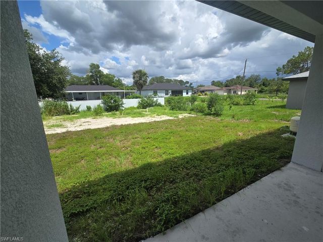 53 Joan AVE S, Lehigh Acres, FL 33976
