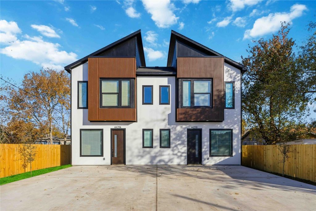 4429 Aledo Street, Houston, TX 77051