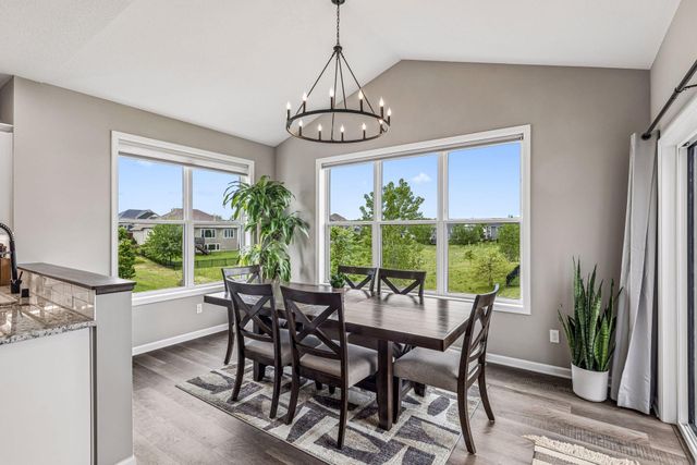 284 Primrose Path N, Bayport, MN 55003