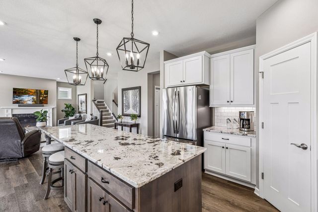 284 Primrose Path N, Bayport, MN 55003