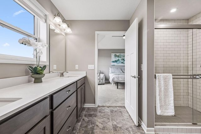 284 Primrose Path N, Bayport, MN 55003