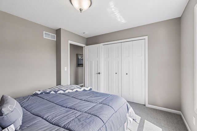 284 Primrose Path N, Bayport, MN 55003