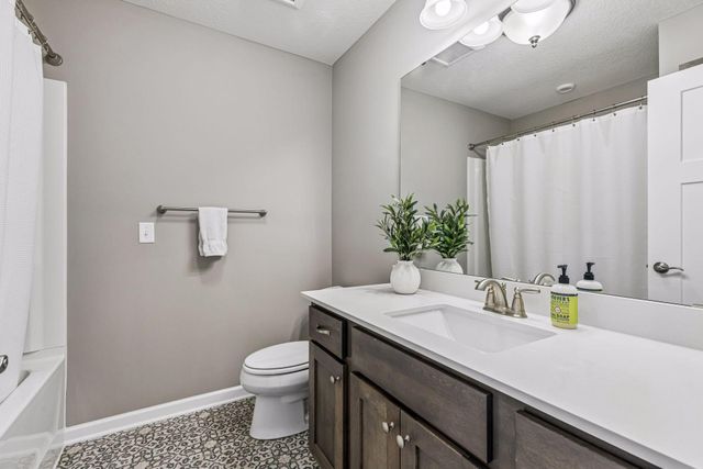 284 Primrose Path N, Bayport, MN 55003