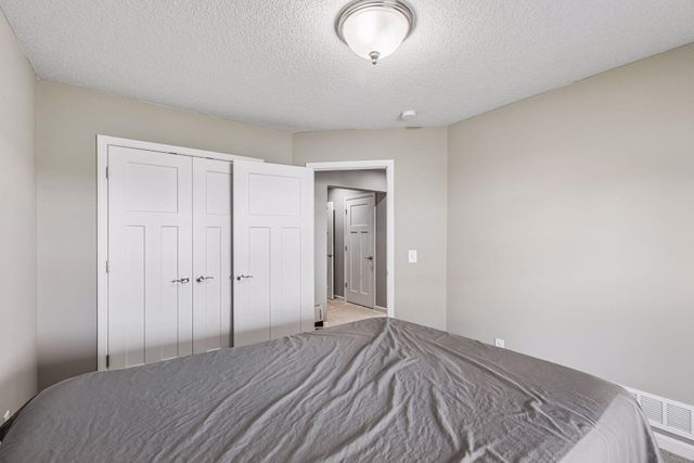 284 Primrose Path N, Bayport, MN 55003