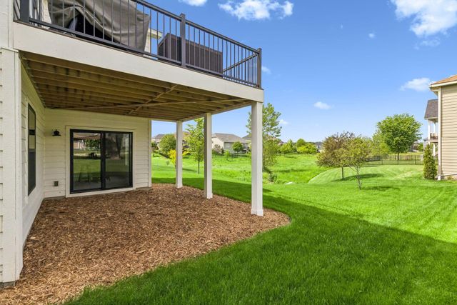 284 Primrose Path N, Bayport, MN 55003