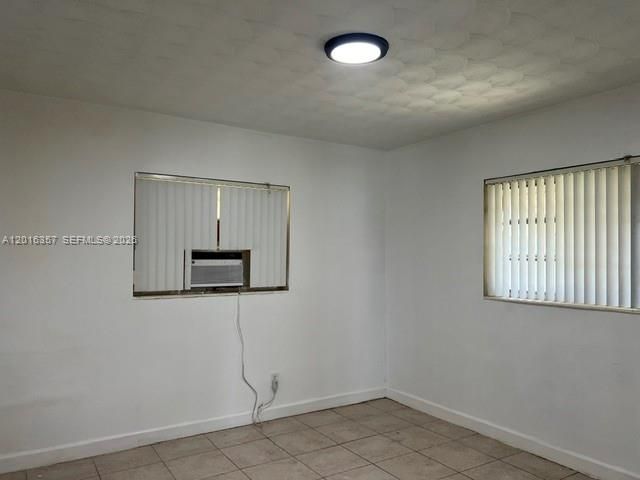 2201 N 57th Ave, Hollywood, FL 33021