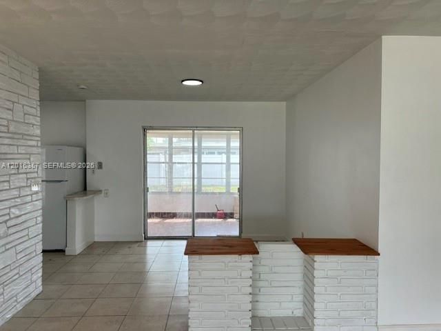 2201 N 57th Ave, Hollywood, FL 33021