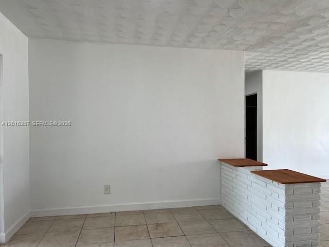 2201 N 57th Ave, Hollywood, FL 33021