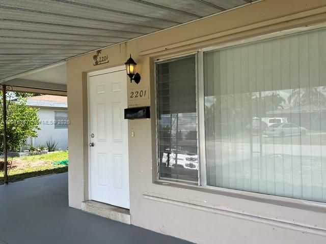 2201 N 57th Ave, Hollywood, FL 33021