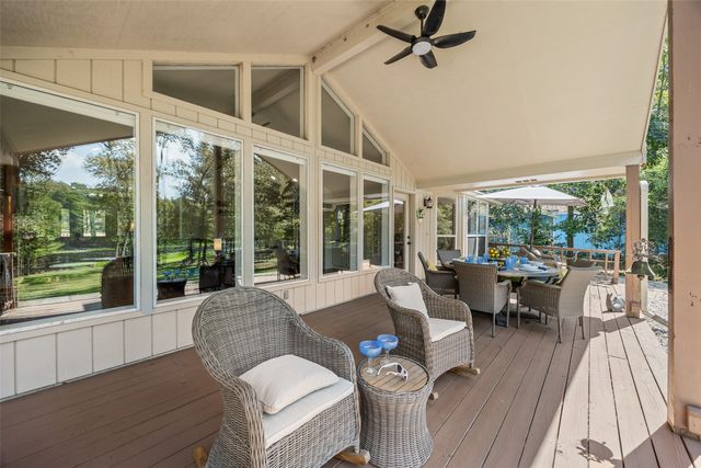 810 Clear Water Trail, Holly Lake Ranch, TX 75765