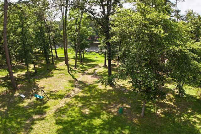 810 Clear Water Trail, Holly Lake Ranch, TX 75765