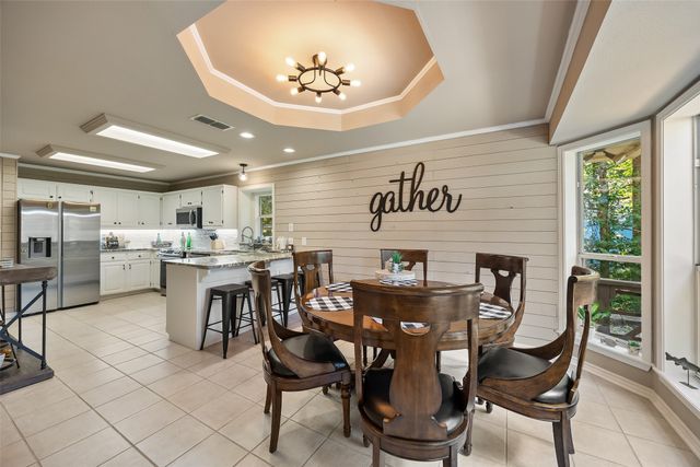 810 Clear Water Trail, Holly Lake Ranch, TX 75765