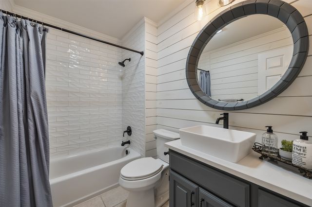 810 Clear Water Trail, Holly Lake Ranch, TX 75765