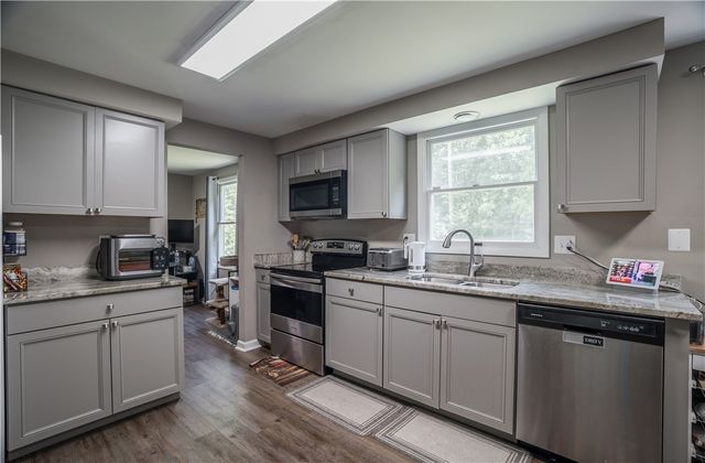 4813 Redbay Drive, Riverside, OH 45424