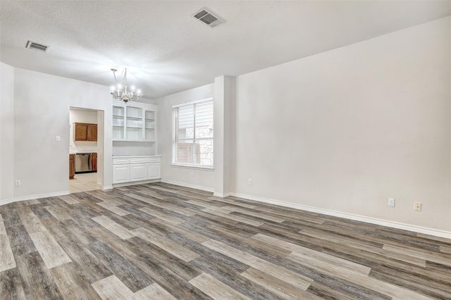 13220 Darwin LN, Austin, TX 78729