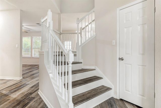 13220 Darwin LN, Austin, TX 78729