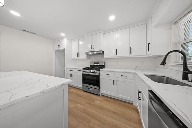 110 S Yale Drive, Garland, TX 75042