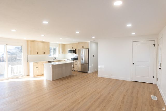 2237 N 125 W, Sunset, UT 84015