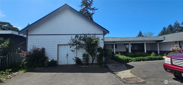 9722 South Tacoma Way, Lakewood, WA 98499