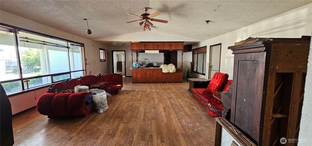9722 South Tacoma Way, Lakewood, WA 98499