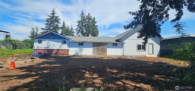9722 South Tacoma Way, Lakewood, WA 98499