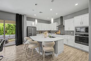 523 E YELLOWSTONE Place, Chandler, AZ 85249