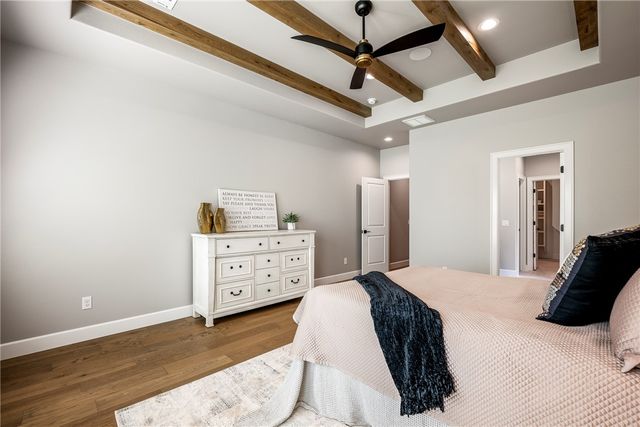 6500 SW Dawning Path Street, Bentonville, AR 72713