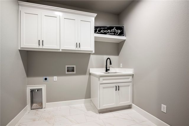 6500 SW Dawning Path Street, Bentonville, AR 72713