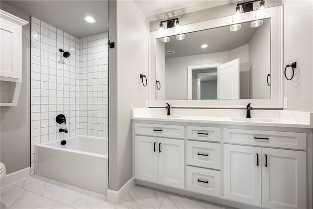 6500 SW Dawning Path Street, Bentonville, AR 72713